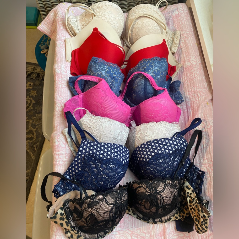 Victoria's Secret / VS PINK / AERIE Bras Size 36B